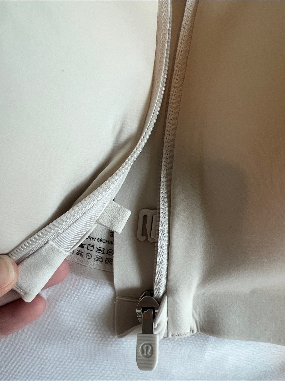Lululemon Enlite Bra Zip Front-Sports Bra - Picture 8 of 11